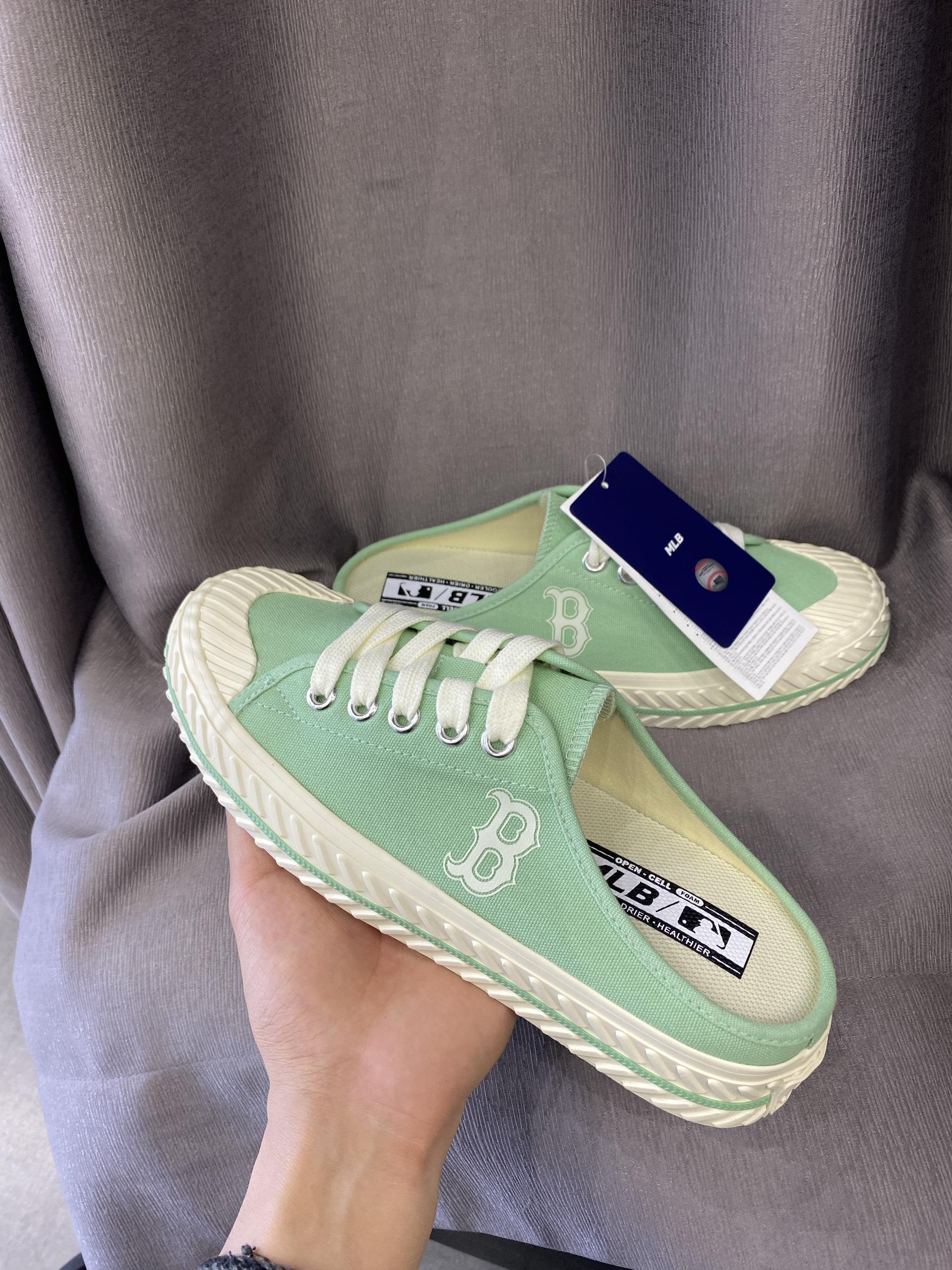 Giày thể thao, Balo thể thao, Nón thể thao, Thương hiệu giày nổi tiếng, Giày Adidas, Giày Nike, Balo Nike, Balo Adidas, Nón Nike, Nón Adidas