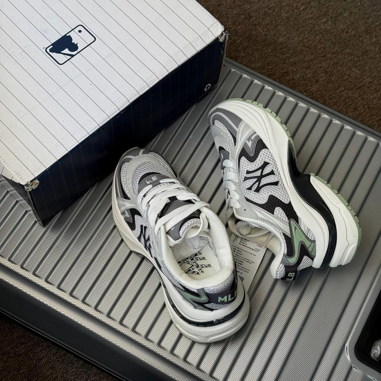 City Culture, hệ thống cửa hàng phân phối chuyên phân phối đồ thể thao, đồng hồ, nước hoa chính hãng, chính ngạch, xách tay từ US, UK, Korea, Japan.