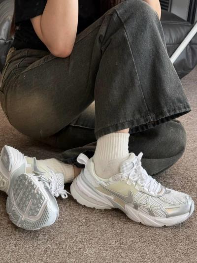 giày thể thao chính hãng, giày nike chính hãng, giày adidas chính hãng, giày newbalance chính hãng, giày converse chính hãng, giày puma chính hãng, giày vans chính hãng, giày asics chính hãng, giày everlast chính hãng, nước hoa chính hãng, ba lô, dép, dép quai ngang