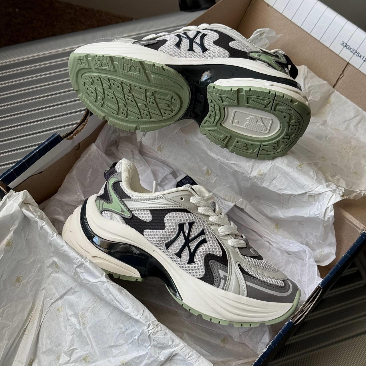 City Culture, hệ thống cửa hàng phân phối chuyên phân phối đồ thể thao, đồng hồ, nước hoa chính hãng, chính ngạch, xách tay từ US, UK, Korea, Japan.