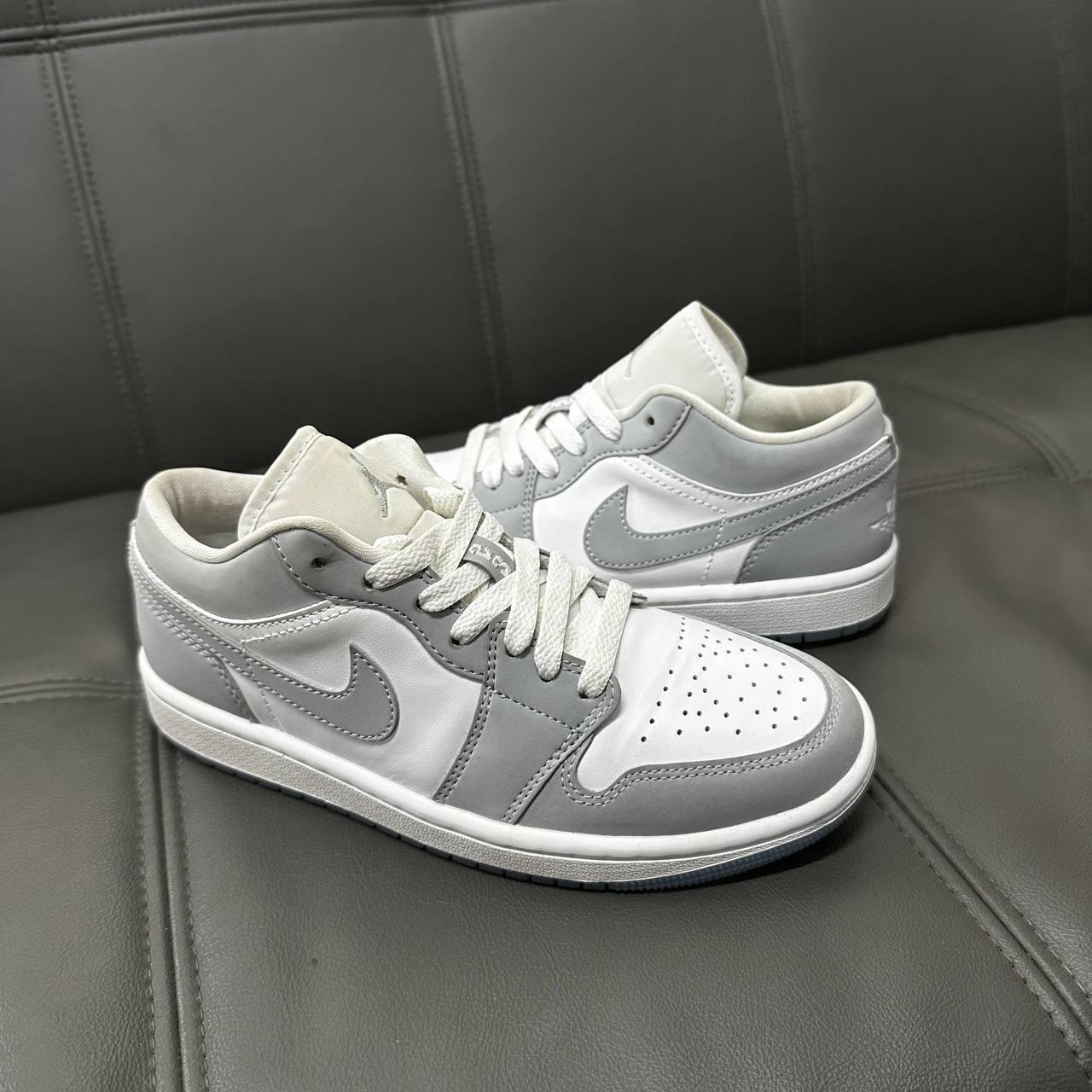 giày thể thao chính hãng, giày nike chính hãng, giày adidas chính hãng, giày newbalance chính hãng, giày converse chính hãng, giày puma chính hãng, giày vans chính hãng, giày asics chính hãng, giày everlast chính hãng, nước hoa chính hãng, ba lô, dép, dép quai ngang