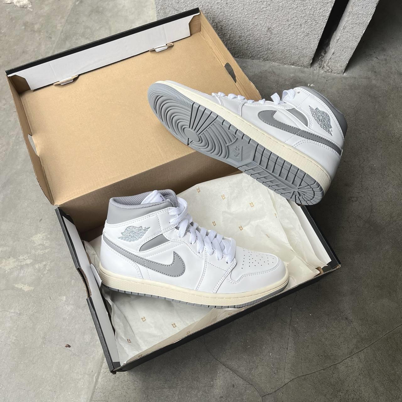 City Culture, hệ thống cửa hàng phân phối chuyên phân phối đồ thể thao, đồng hồ, nước hoa chính hãng, chính ngạch, xách tay từ US, UK, Korea, Japan.