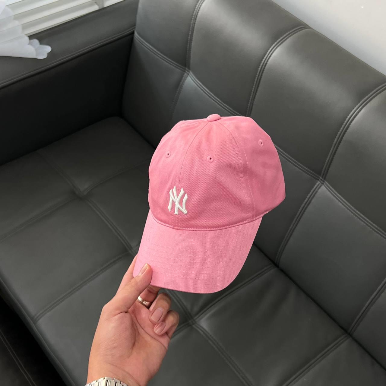giày thể thao chính hãng, giày nike chính hãng, giày adidas chính hãng, giày newbalance chính hãng, giày converse chính hãng, giày puma chính hãng, giày vans chính hãng, giày asics chính hãng, giày everlast chính hãng, nước hoa chính hãng, ba lô, dép, dép quai ngang