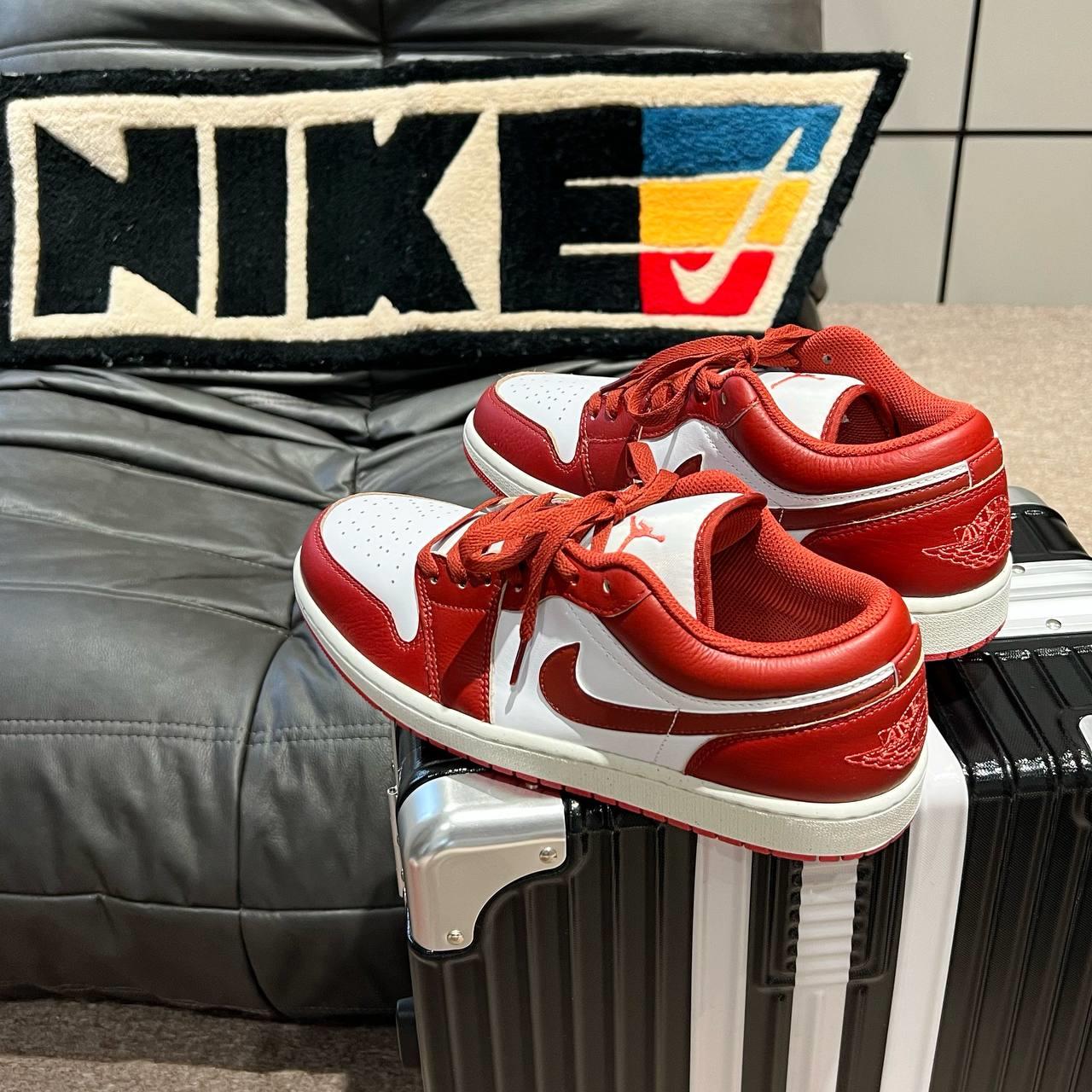 giày thể thao chính hãng, giày nike chính hãng, giày adidas chính hãng, giày newbalance chính hãng, giày converse chính hãng, giày puma chính hãng, giày vans chính hãng, giày asics chính hãng, giày everlast chính hãng, nước hoa chính hãng, ba lô, dép, dép quai ngang