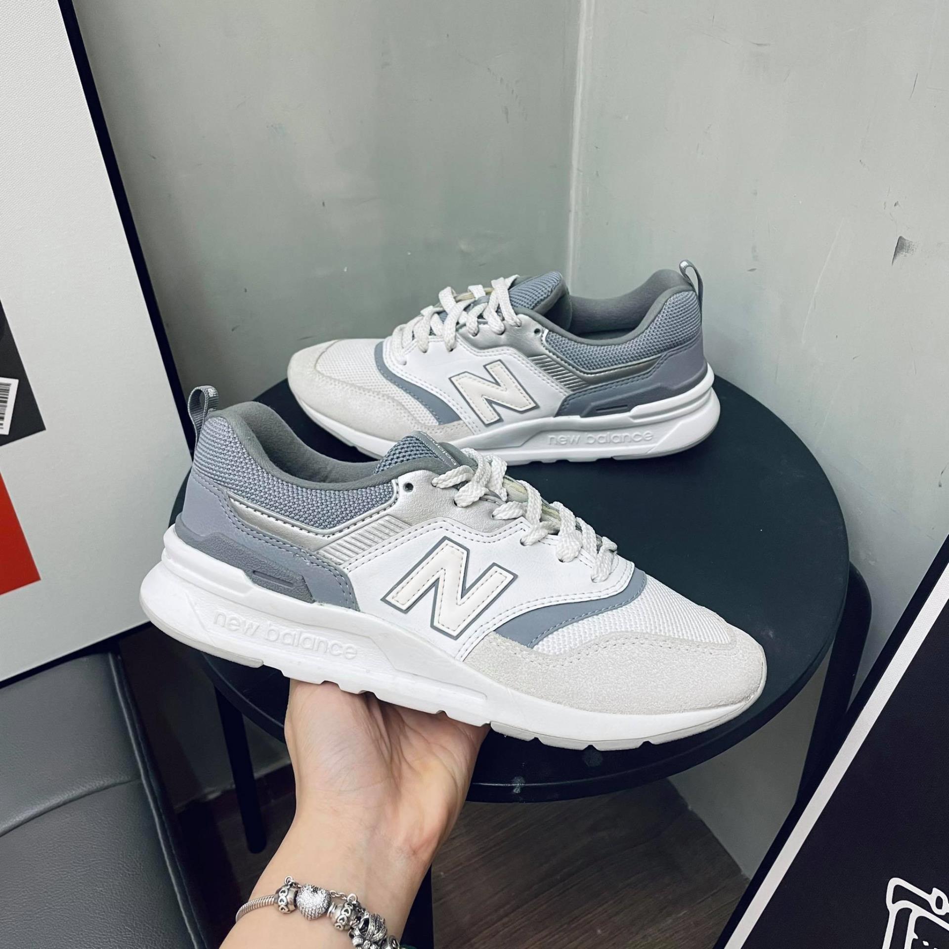 giày thể thao chính hãng, giày nike chính hãng, giày adidas chính hãng, giày newbalance chính hãng, giày converse chính hãng, giày puma chính hãng, giày vans chính hãng, giày asics chính hãng, giày everlast chính hãng, nước hoa chính hãng, ba lô, dép, dép quai ngang