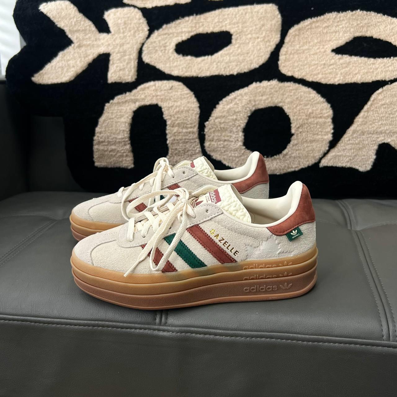 giày thể thao chính hãng, giày nike chính hãng, giày adidas chính hãng, giày newbalance chính hãng, giày converse chính hãng, giày puma chính hãng, giày vans chính hãng, giày asics chính hãng, giày everlast chính hãng, nước hoa chính hãng, ba lô, dép, dép quai ngang