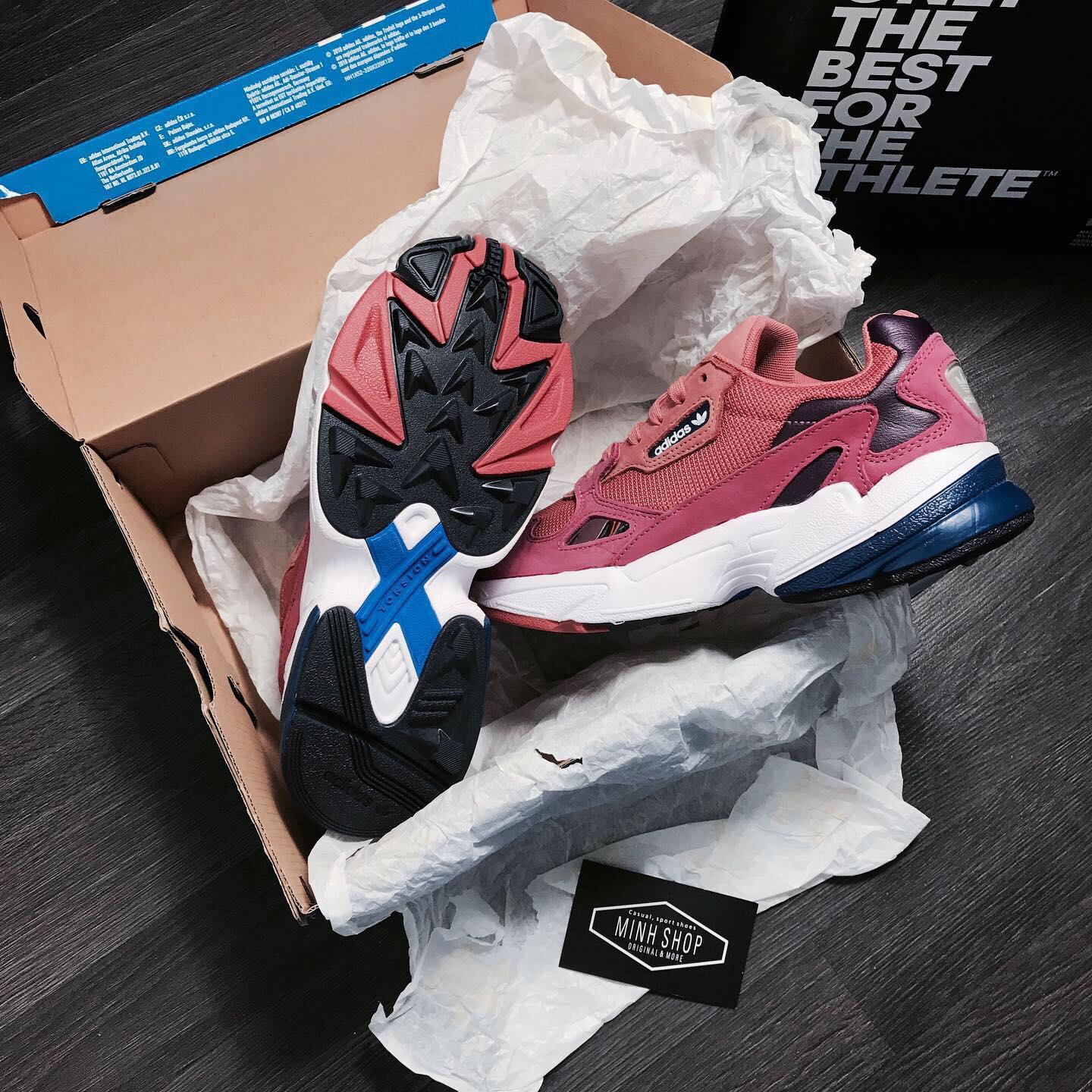 giày thể thao chính hãng, giày nike chính hãng, giày adidas chính hãng, giày newbalance chính hãng, giày converse chính hãng, giày puma chính hãng, giày vans chính hãng, giày asics chính hãng, giày everlast chính hãng, nước hoa chính hãng, ba lô, dép, dép quai ngang