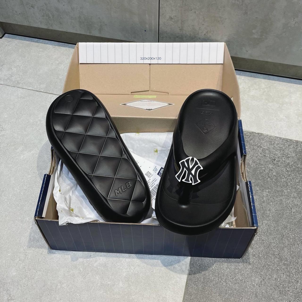 Giày thể thao, Balo thể thao, Nón thể thao, Thương hiệu giày nổi tiếng, Giày Adidas, Giày Nike, Balo Nike, Balo Adidas, Nón Nike, Nón Adidas