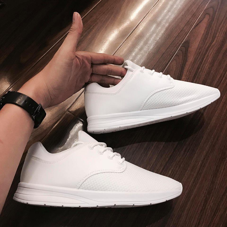 giày thể thao chính hãng, giày nike chính hãng, giày adidas chính hãng, giày newbalance chính hãng, giày converse chính hãng, giày puma chính hãng, giày vans chính hãng, giày asics chính hãng, giày everlast chính hãng, nước hoa chính hãng, ba lô, dép, dép quai ngang