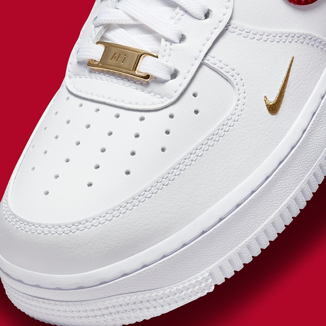 Giày thể thao, Balo thể thao, Nón thể thao, Thương hiệu giày nổi tiếng, Giày Adidas, Giày Nike, Balo Nike, Balo Adidas, Nón Nike, Nón Adidas