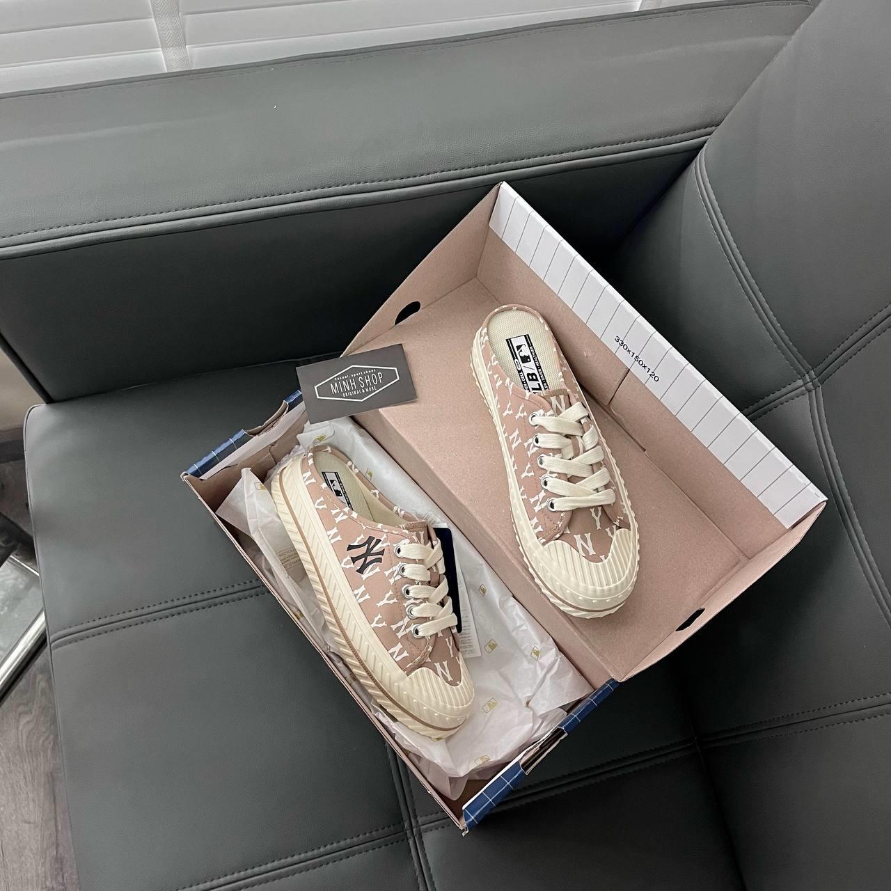 giày thể thao chính hãng, giày nike chính hãng, giày adidas chính hãng, giày newbalance chính hãng, giày converse chính hãng, giày puma chính hãng, giày vans chính hãng, giày asics chính hãng, giày everlast chính hãng, nước hoa chính hãng, ba lô, dép, dép quai ngang