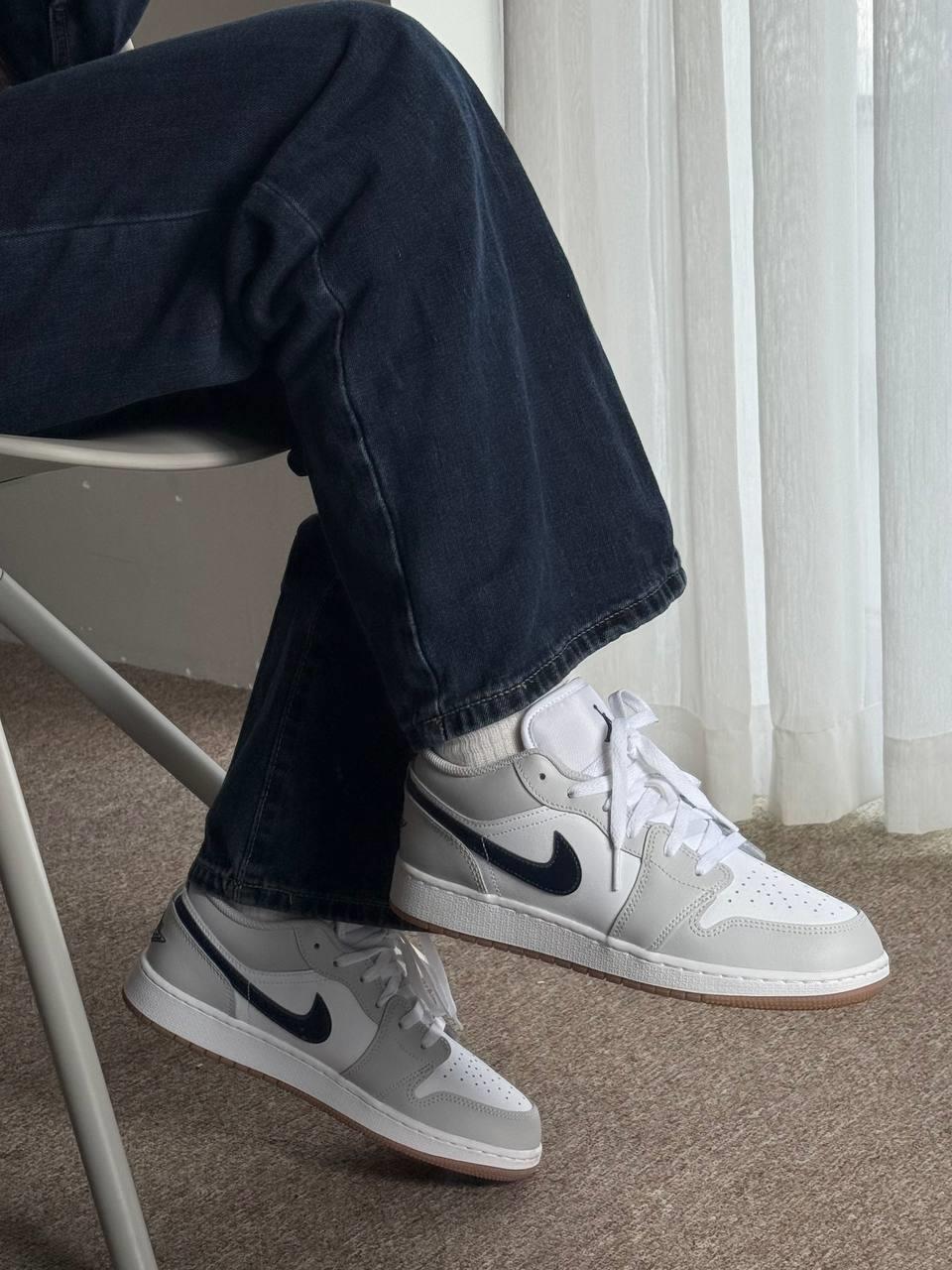 giày thể thao chính hãng, giày nike chính hãng, giày adidas chính hãng, giày newbalance chính hãng, giày converse chính hãng, giày puma chính hãng, giày vans chính hãng, giày asics chính hãng, giày everlast chính hãng, nước hoa chính hãng, ba lô, dép, dép quai ngang