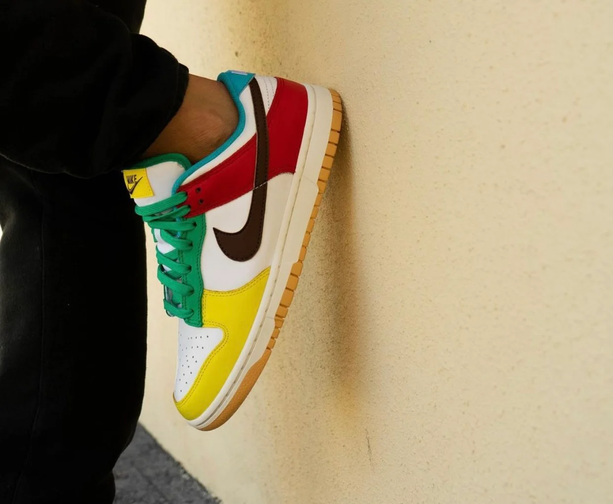giày thể thao chính hãng, giày nike chính hãng, giày adidas chính hãng, giày newbalance chính hãng, giày converse chính hãng, giày puma chính hãng, giày vans chính hãng, giày asics chính hãng, giày everlast chính hãng, nước hoa chính hãng, ba lô, dép, dép quai ngang