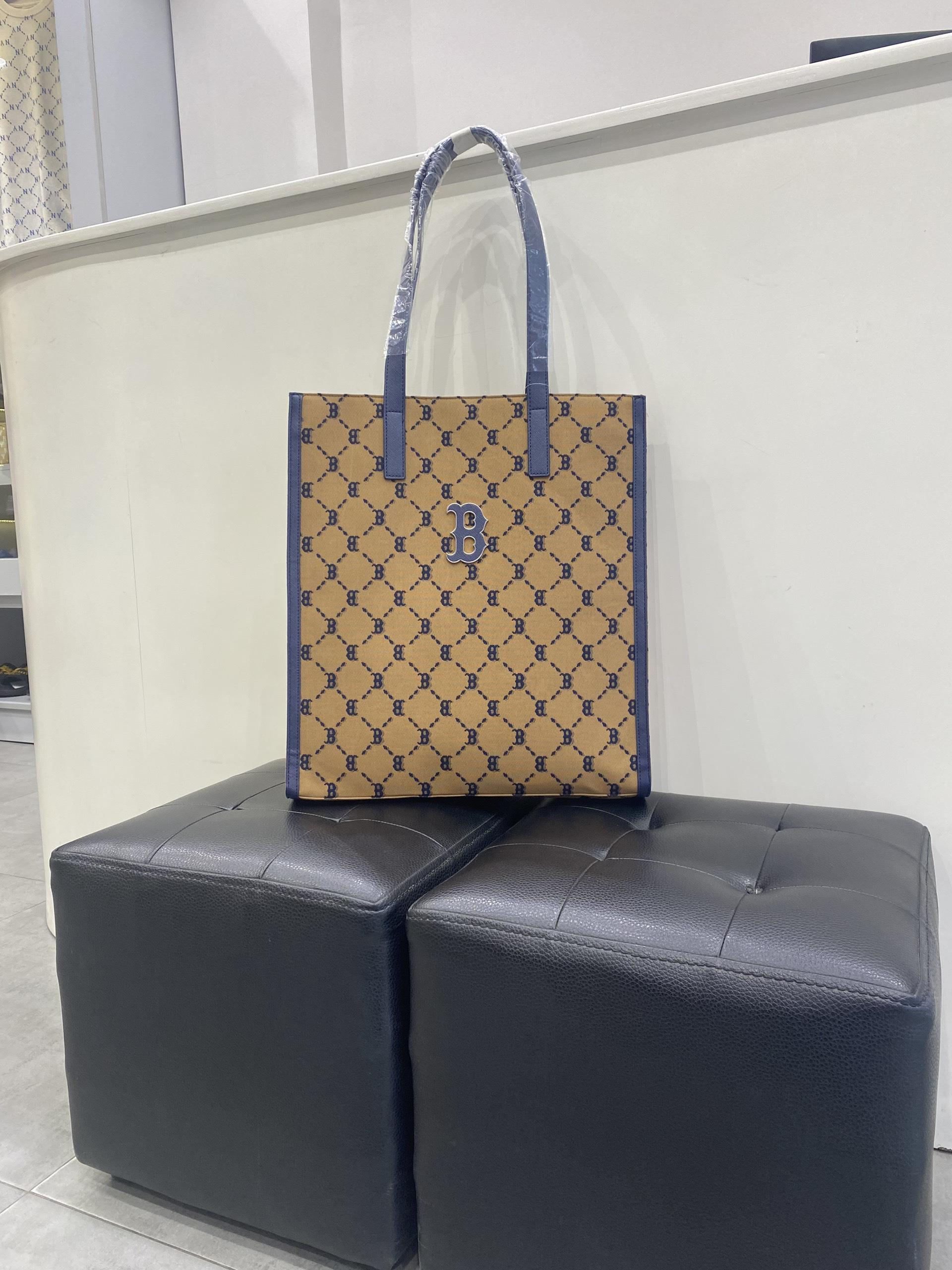 Giày thể thao, Balo thể thao, Nón thể thao, Thương hiệu giày nổi tiếng, Giày Adidas, Giày Nike, Balo Nike, Balo Adidas, Nón Nike, Nón Adidas