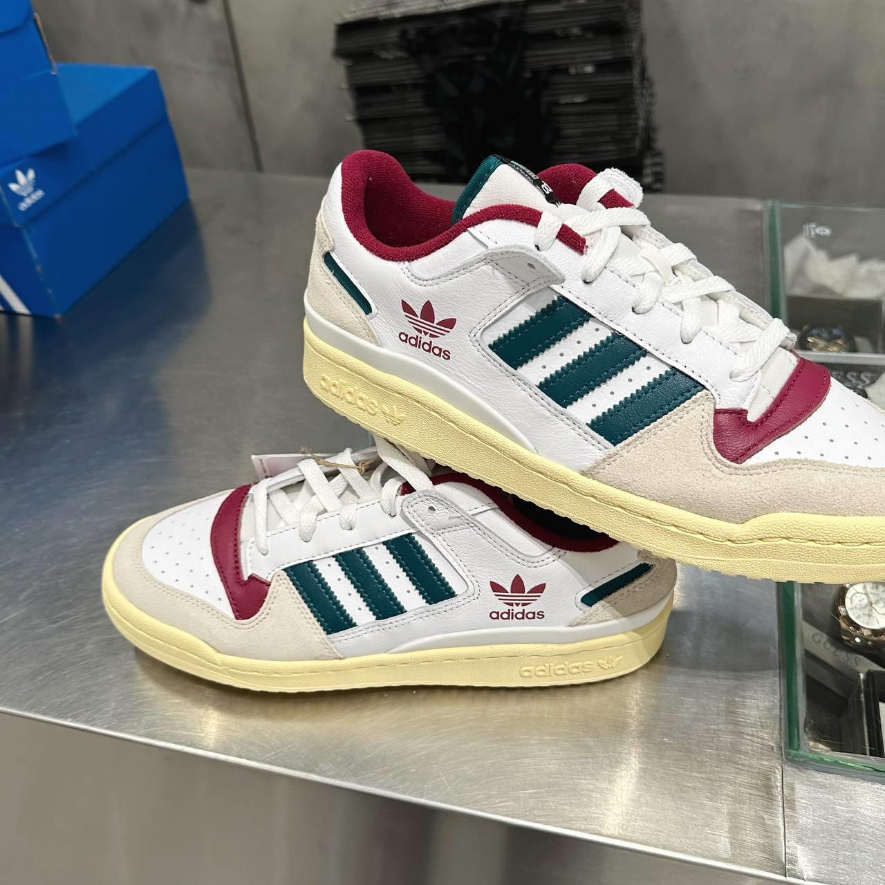 giày thể thao chính hãng, giày nike chính hãng, giày adidas chính hãng, giày newbalance chính hãng, giày converse chính hãng, giày puma chính hãng, giày vans chính hãng, giày asics chính hãng, giày everlast chính hãng, nước hoa chính hãng, ba lô, dép, dép quai ngang