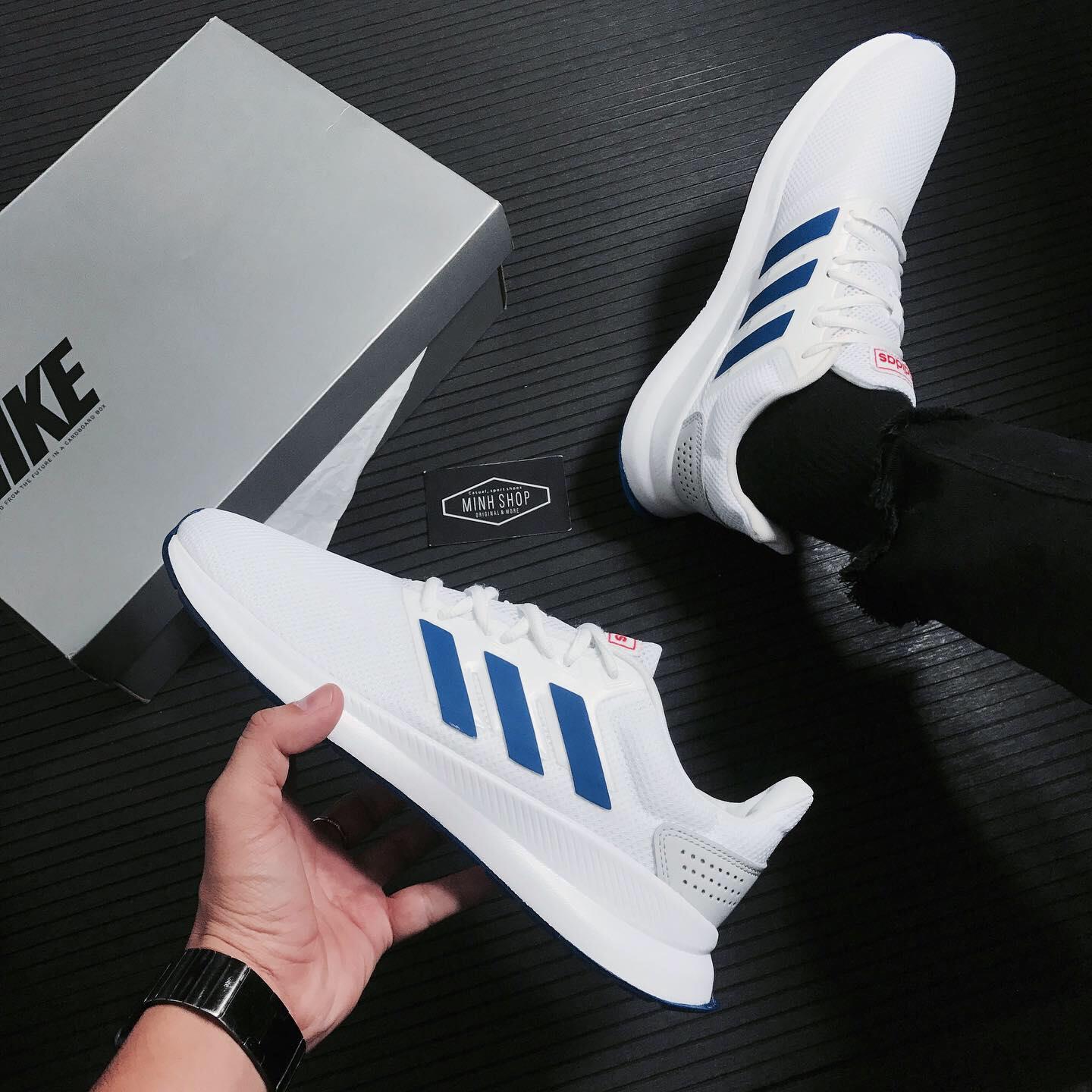 giày thể thao chính hãng, giày nike chính hãng, giày adidas chính hãng, giày newbalance chính hãng, giày converse chính hãng, giày puma chính hãng, giày vans chính hãng, giày asics chính hãng, giày everlast chính hãng, nước hoa chính hãng, ba lô, dép, dép quai ngang