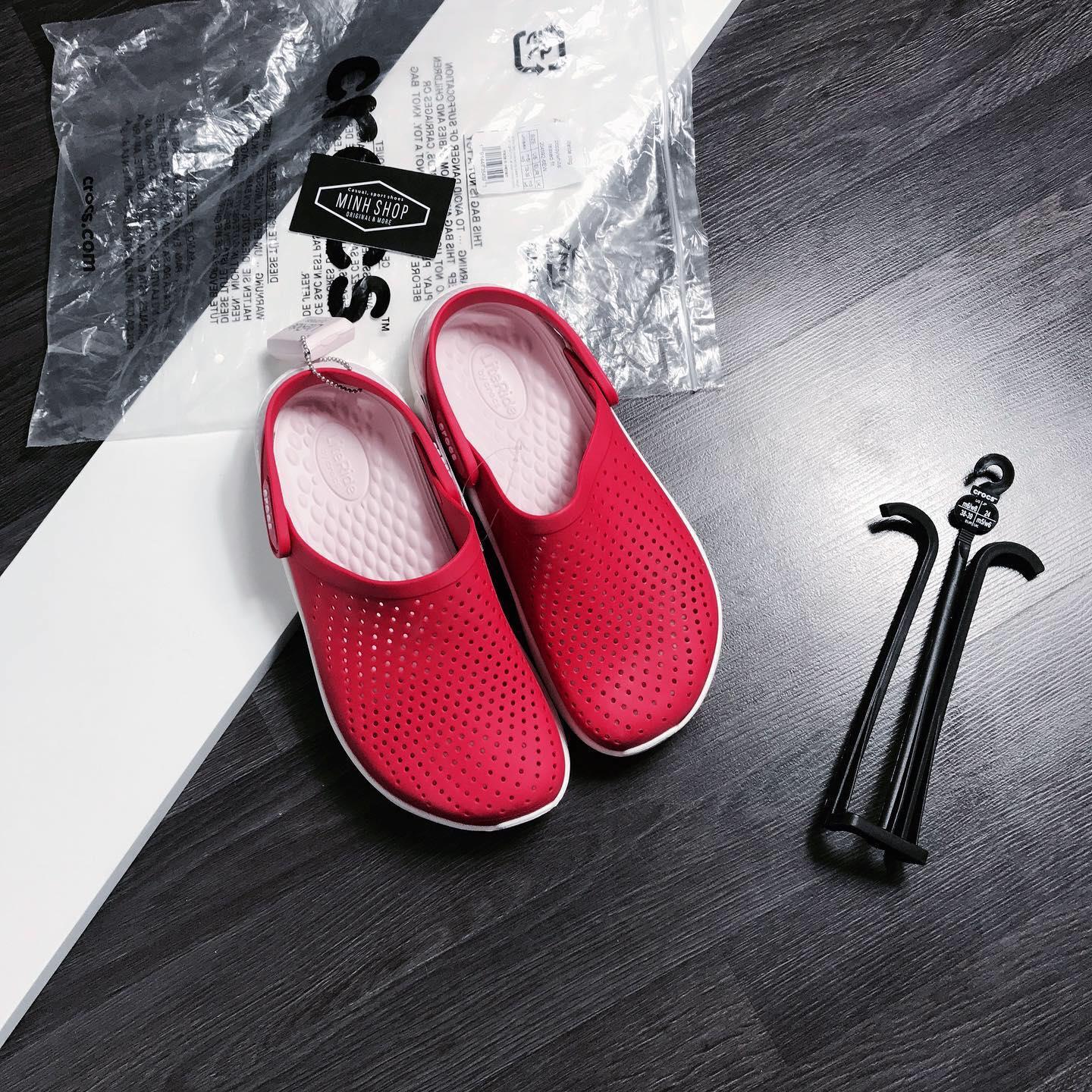 giày thể thao chính hãng, giày nike chính hãng, giày adidas chính hãng, giày newbalance chính hãng, giày converse chính hãng, giày puma chính hãng, giày vans chính hãng, giày asics chính hãng, giày everlast chính hãng, nước hoa chính hãng, ba lô, dép, dép quai ngang