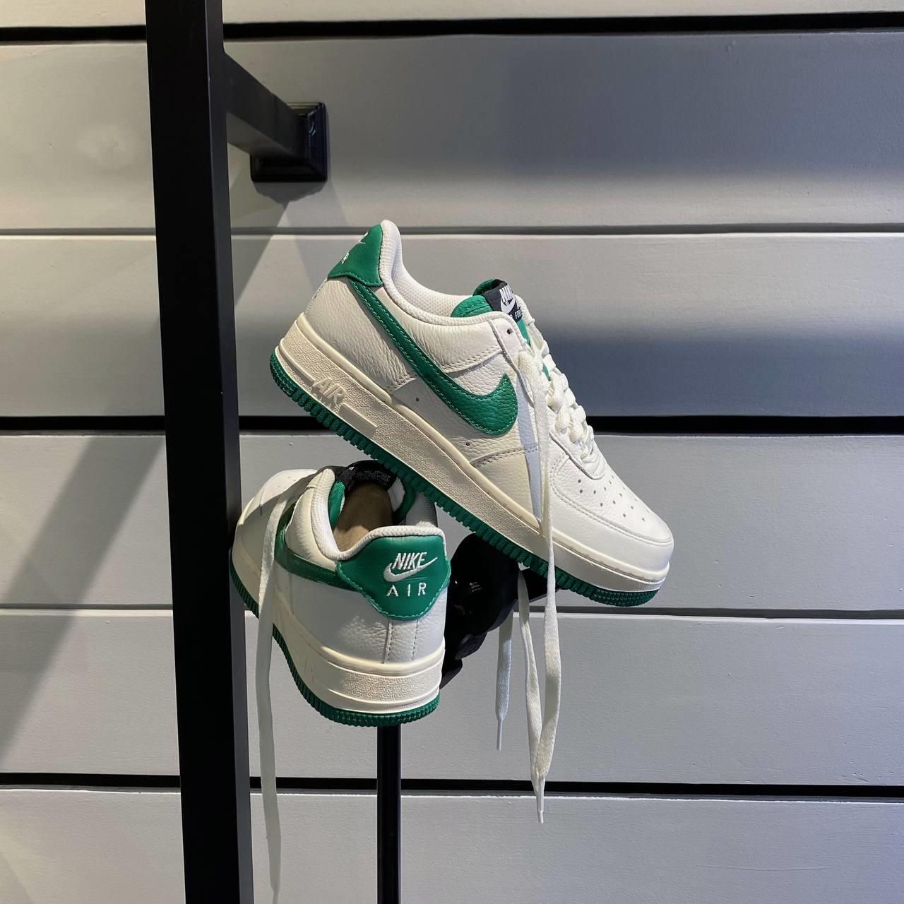 Giày thể thao, Balo thể thao, Nón thể thao, Thương hiệu giày nổi tiếng, Giày Adidas, Giày Nike, Balo Nike, Balo Adidas, Nón Nike, Nón Adidas