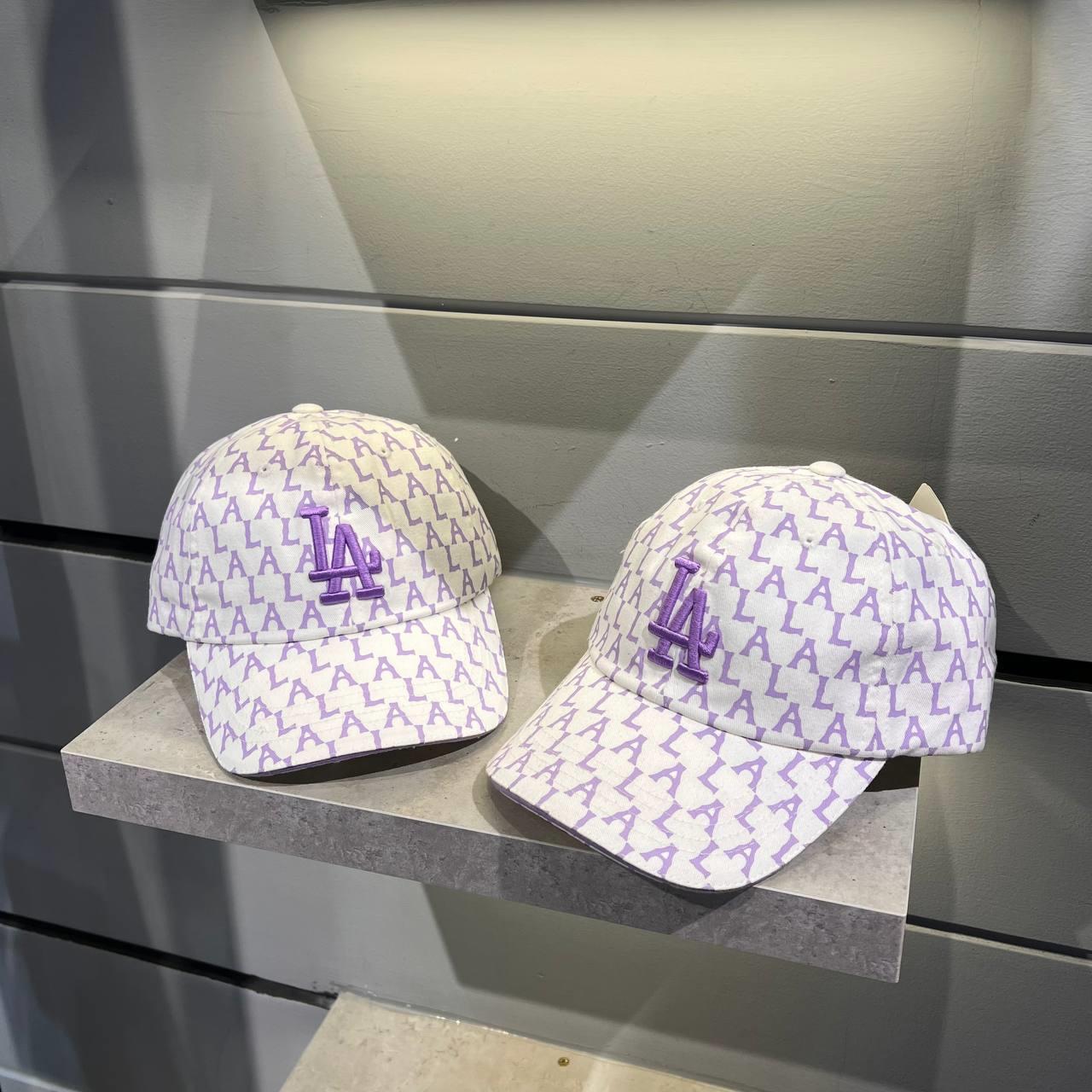 Giày thể thao, Balo thể thao, Nón thể thao, Thương hiệu giày nổi tiếng, Giày Adidas, Giày Nike, Balo Nike, Balo Adidas, Nón Nike, Nón Adidas