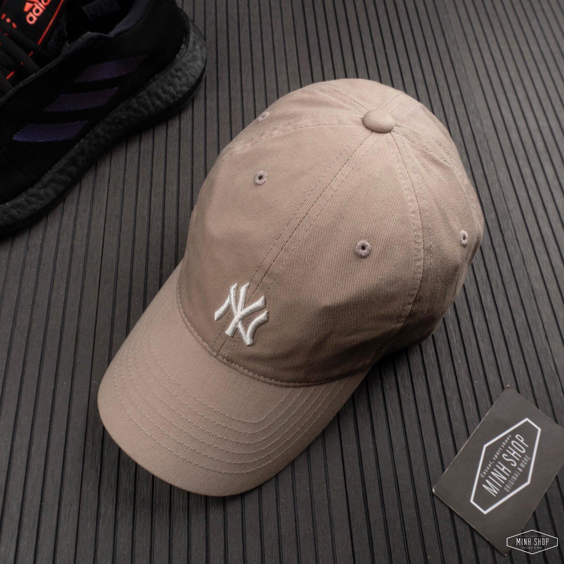 giày thể thao chính hãng, giày nike chính hãng, giày adidas chính hãng, giày newbalance chính hãng, giày converse chính hãng, giày puma chính hãng, giày vans chính hãng, giày asics chính hãng, giày everlast chính hãng, nước hoa chính hãng, ba lô, dép, dép quai ngang