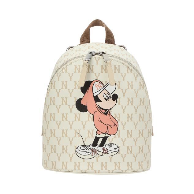 Giày thể thao, Balo thể thao, Nón thể thao, Thương hiệu giày nổi tiếng, Giày Adidas, Giày Nike, Balo Nike, Balo Adidas, Nón Nike, Nón Adidas