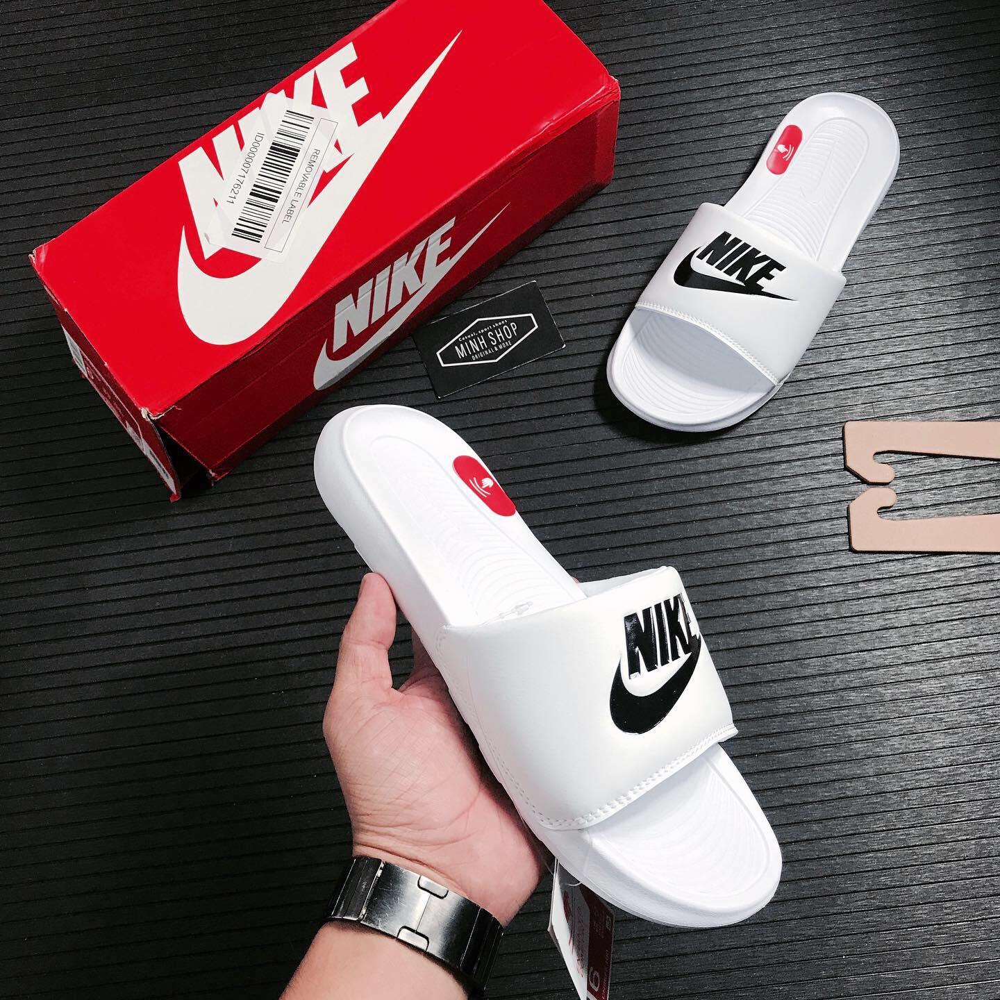 giày thể thao chính hãng, giày nike chính hãng, giày adidas chính hãng, giày newbalance chính hãng, giày converse chính hãng, giày puma chính hãng, giày vans chính hãng, giày asics chính hãng, giày everlast chính hãng, nước hoa chính hãng, ba lô, dép, dép quai ngang