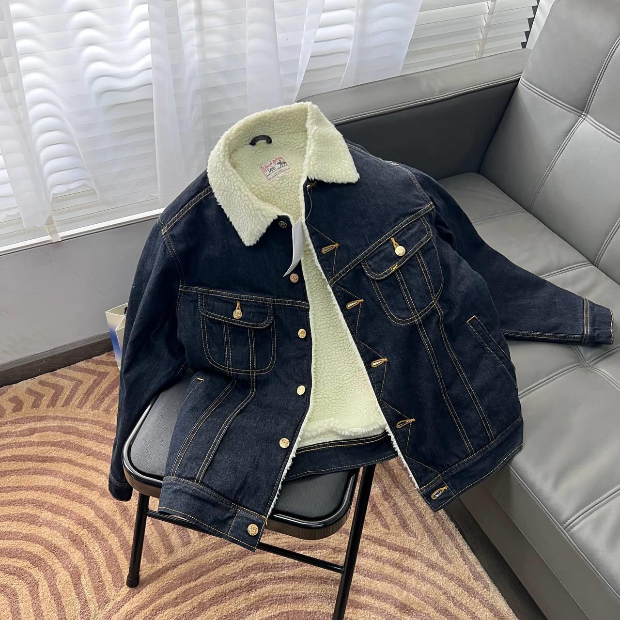 City Culture, hệ thống cửa hàng phân phối chuyên phân phối đồ thể thao, đồng hồ, nước hoa chính hãng, chính ngạch, xách tay từ US, UK, Korea, Japan.