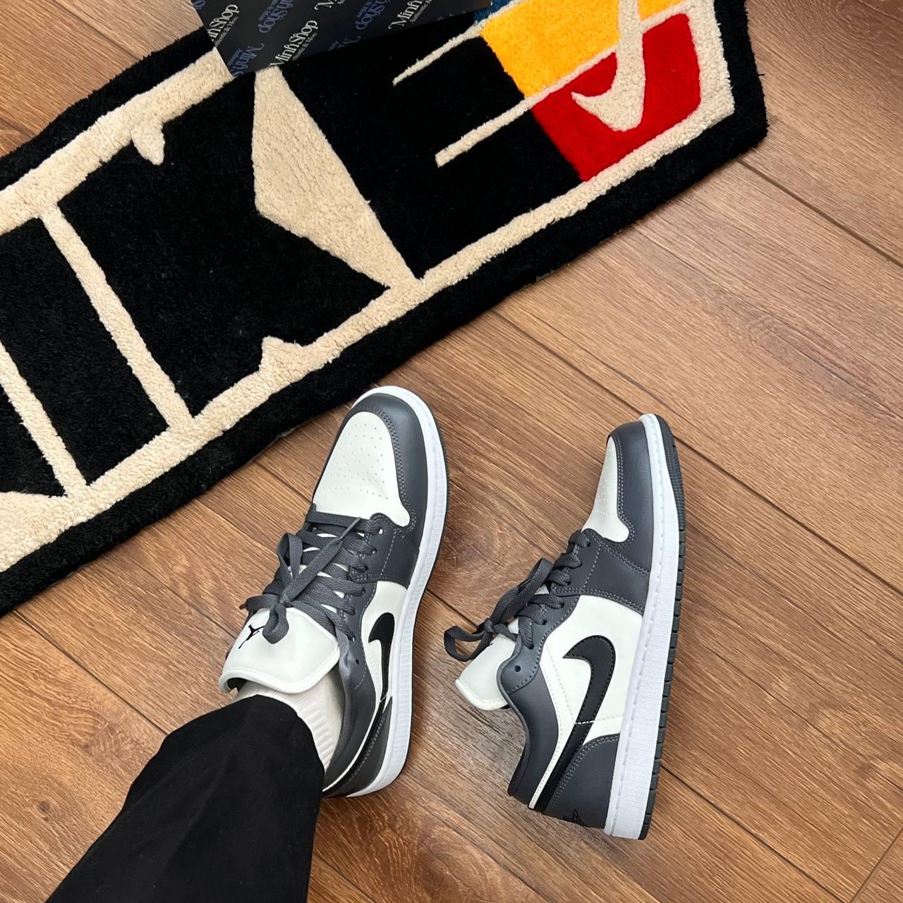 giày thể thao chính hãng, giày nike chính hãng, giày adidas chính hãng, giày newbalance chính hãng, giày converse chính hãng, giày puma chính hãng, giày vans chính hãng, giày asics chính hãng, giày everlast chính hãng, nước hoa chính hãng, ba lô, dép, dép quai ngang