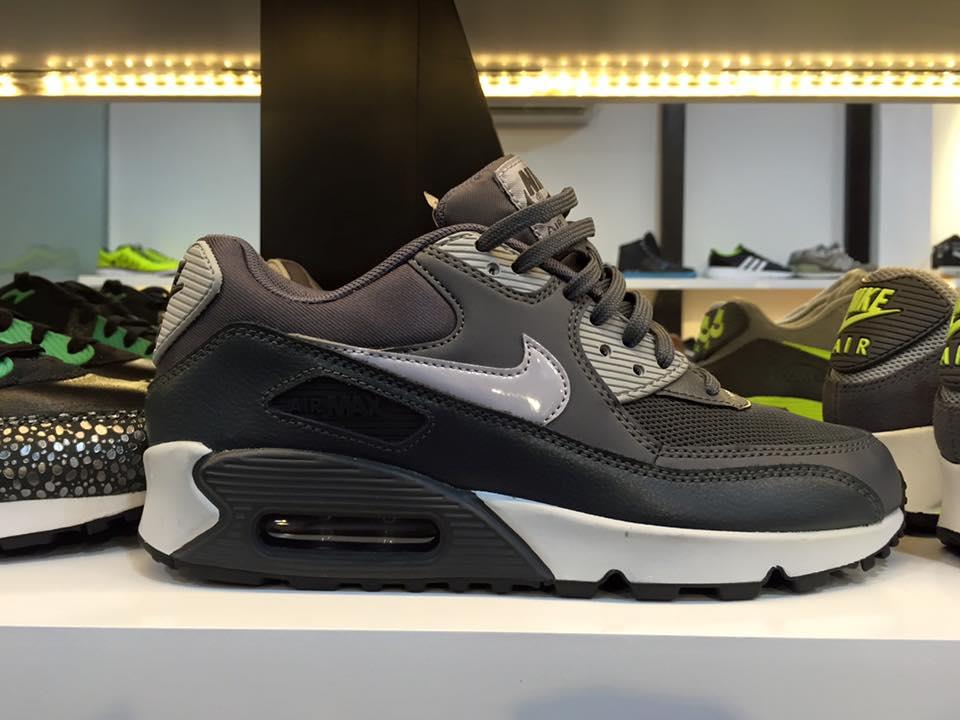 giày thể thao chính hãng, giày nike chính hãng, giày adidas chính hãng, giày newbalance chính hãng, giày converse chính hãng, giày puma chính hãng, giày vans chính hãng, giày asics chính hãng, giày everlast chính hãng, nước hoa chính hãng, ba lô, dép, dép quai ngang