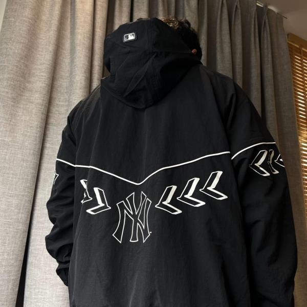 Áo khoác MLB Thin Ball Hidden Hood Windshield New