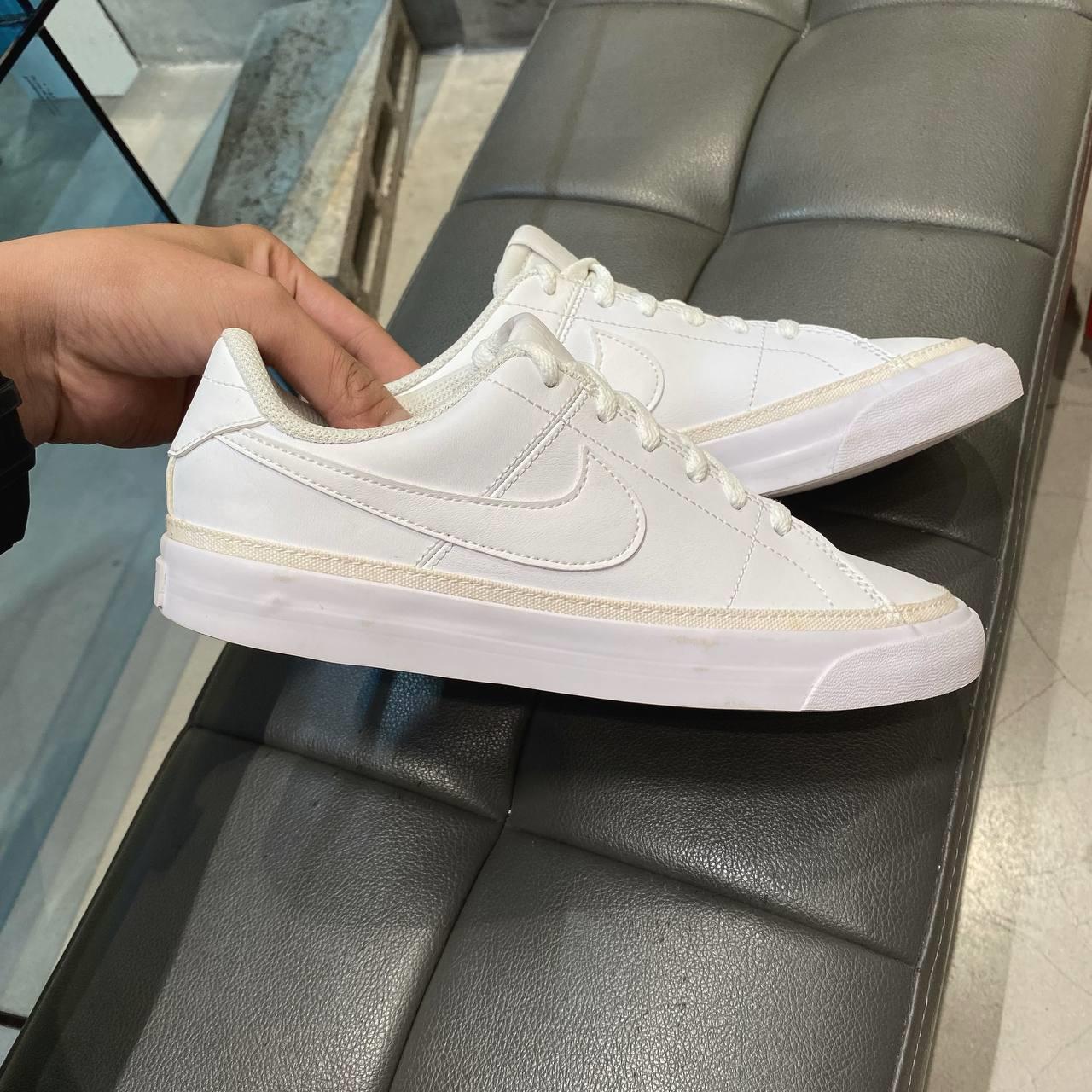 giày thể thao chính hãng, giày nike chính hãng, giày adidas chính hãng, giày newbalance chính hãng, giày converse chính hãng, giày puma chính hãng, giày vans chính hãng, giày asics chính hãng, giày everlast chính hãng, nước hoa chính hãng, ba lô, dép, dép quai ngang