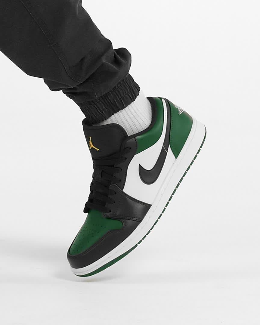 Giày thể thao, Balo thể thao, Nón thể thao, Thương hiệu giày nổi tiếng, Giày Adidas, Giày Nike, Balo Nike, Balo Adidas, Nón Nike, Nón Adidas