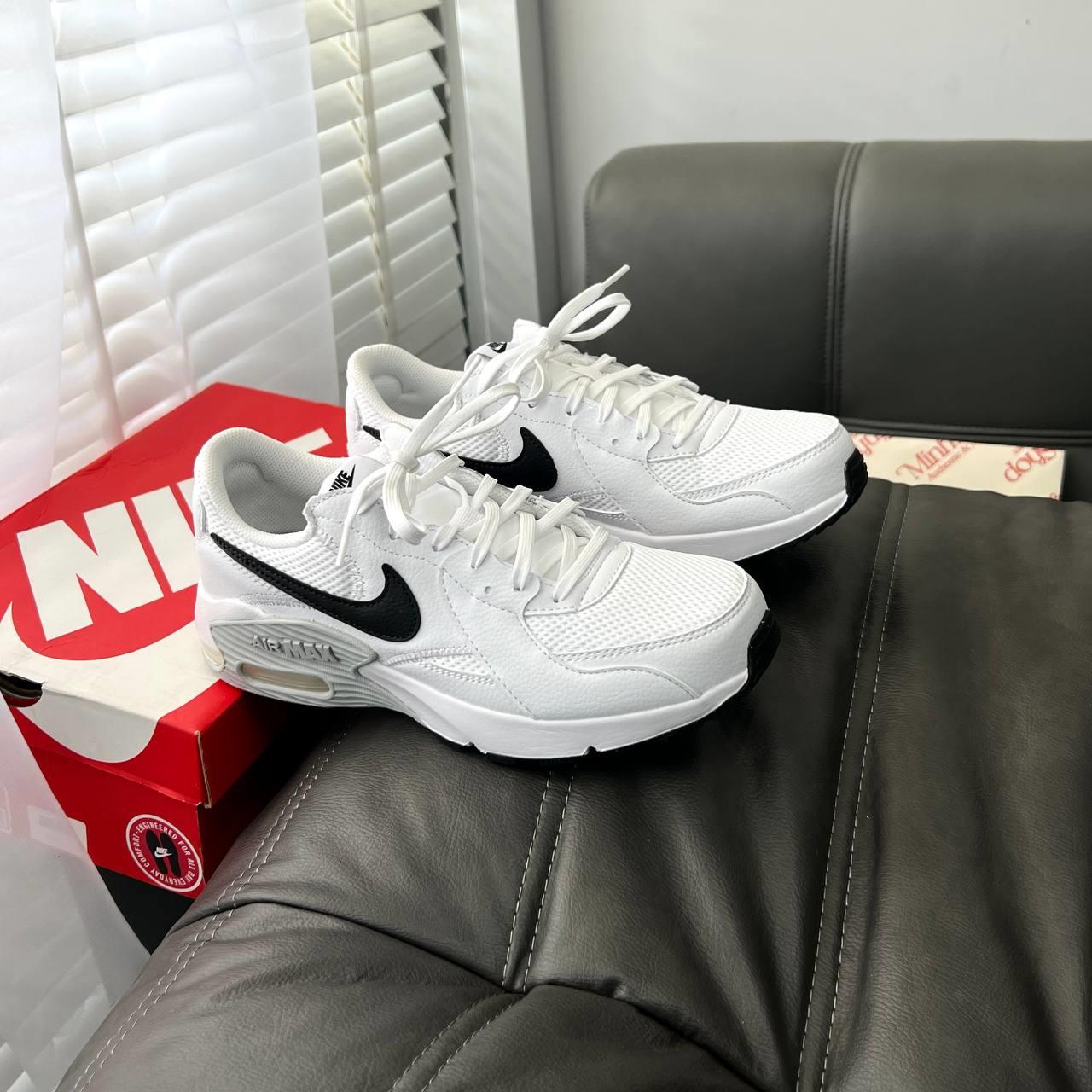 giày thể thao chính hãng, giày nike chính hãng, giày adidas chính hãng, giày newbalance chính hãng, giày converse chính hãng, giày puma chính hãng, giày vans chính hãng, giày asics chính hãng, giày everlast chính hãng, nước hoa chính hãng, ba lô, dép, dép quai ngang