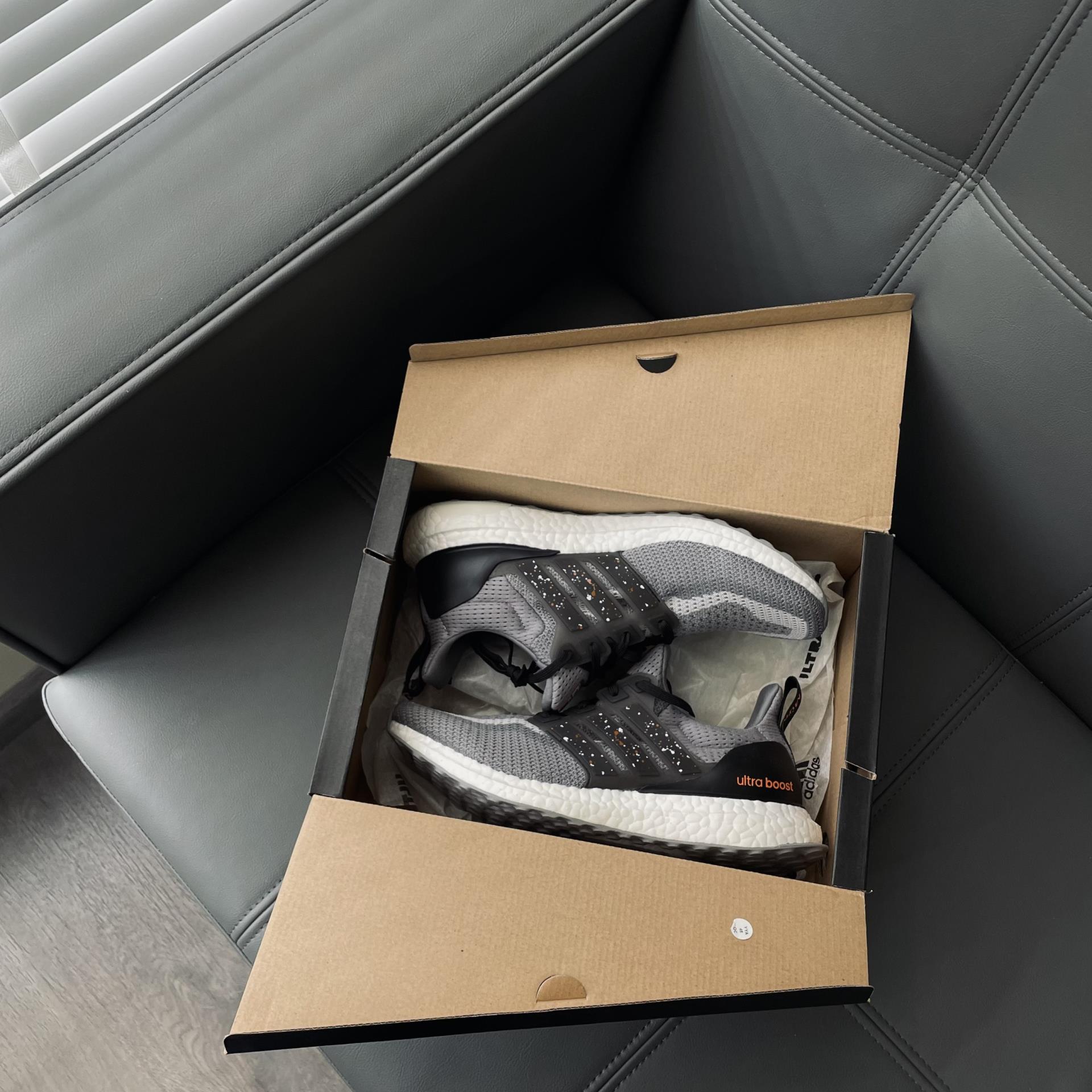 giày thể thao chính hãng, giày nike chính hãng, giày adidas chính hãng, giày newbalance chính hãng, giày converse chính hãng, giày puma chính hãng, giày vans chính hãng, giày asics chính hãng, giày everlast chính hãng, nước hoa chính hãng, ba lô, dép, dép quai ngang