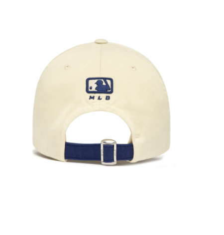 Giày thể thao, Balo thể thao, Nón thể thao, Thương hiệu giày nổi tiếng, Giày Adidas, Giày Nike, Balo Nike, Balo Adidas, Nón Nike, Nón Adidas