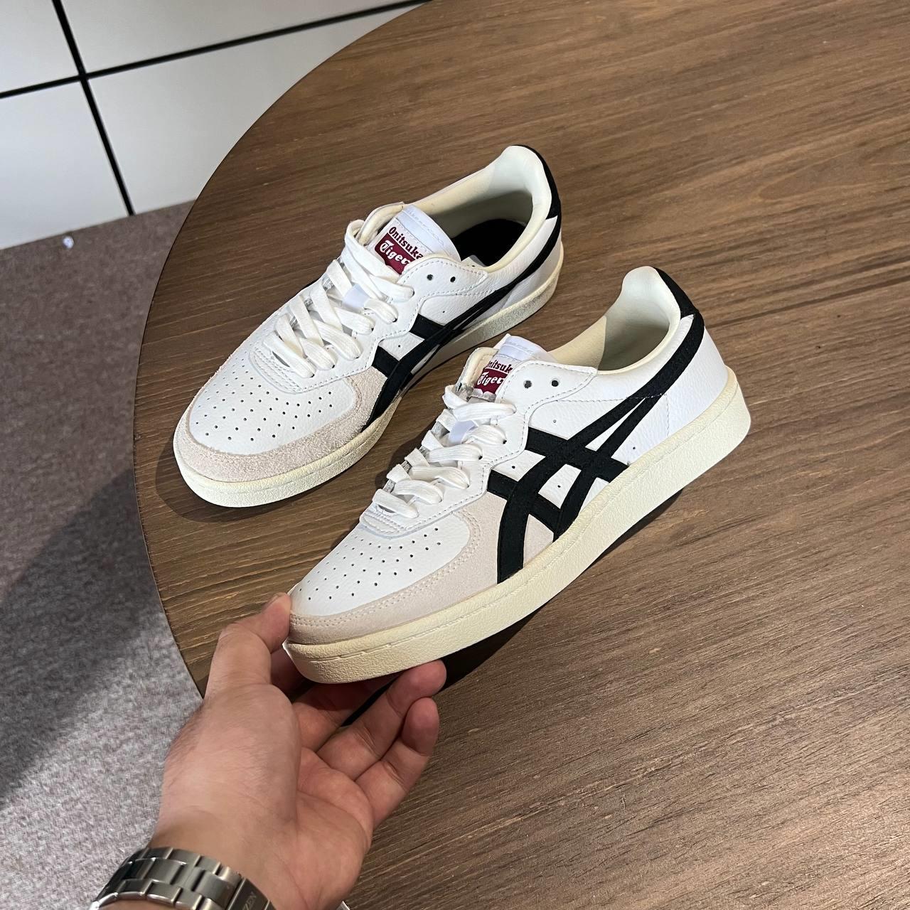 giày thể thao chính hãng, giày nike chính hãng, giày adidas chính hãng, giày newbalance chính hãng, giày converse chính hãng, giày puma chính hãng, giày vans chính hãng, giày asics chính hãng, giày everlast chính hãng, nước hoa chính hãng, ba lô, dép, dép quai ngang
