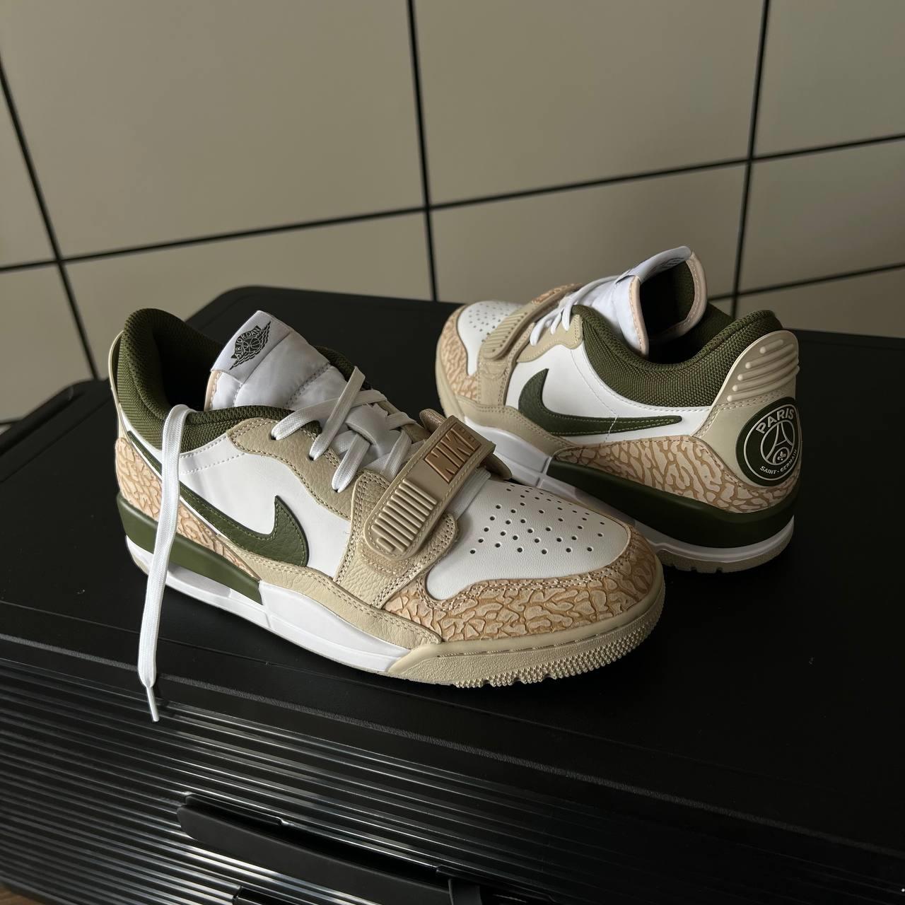 giày thể thao chính hãng, giày nike chính hãng, giày adidas chính hãng, giày newbalance chính hãng, giày converse chính hãng, giày puma chính hãng, giày vans chính hãng, giày asics chính hãng, giày everlast chính hãng, nước hoa chính hãng, ba lô, dép, dép quai ngang