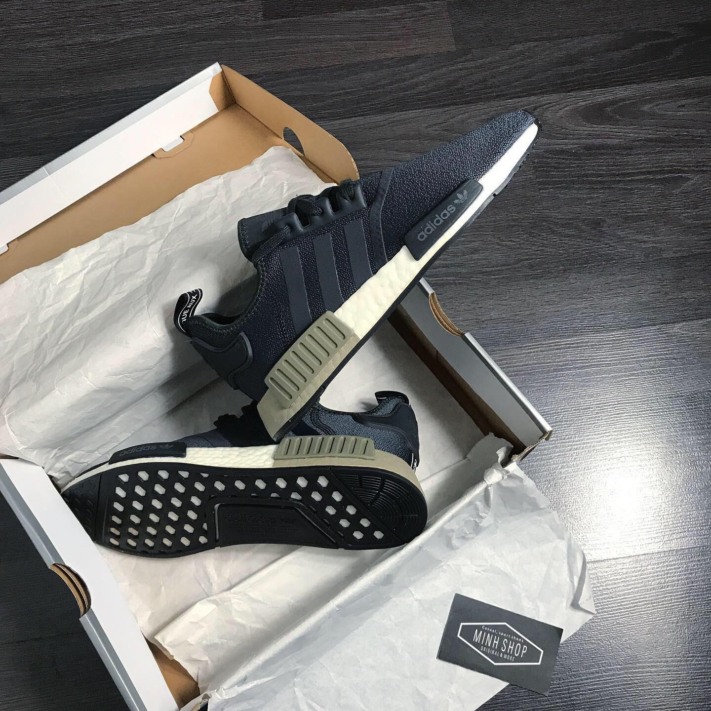giày thể thao chính hãng, giày nike chính hãng, giày adidas chính hãng, giày newbalance chính hãng, giày converse chính hãng, giày puma chính hãng, giày vans chính hãng, giày asics chính hãng, giày everlast chính hãng, nước hoa chính hãng, ba lô, dép, dép quai ngang