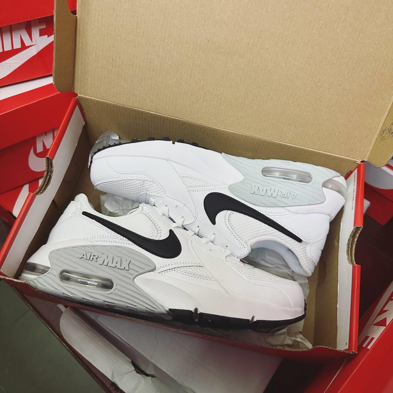 giày thể thao chính hãng, giày nike chính hãng, giày adidas chính hãng, giày newbalance chính hãng, giày converse chính hãng, giày puma chính hãng, giày vans chính hãng, giày asics chính hãng, giày everlast chính hãng, nước hoa chính hãng, ba lô, dép, dép quai ngang