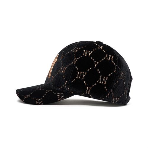Giày thể thao, Balo thể thao, Nón thể thao, Thương hiệu giày nổi tiếng, Giày Adidas, Giày Nike, Balo Nike, Balo Adidas, Nón Nike, Nón Adidas