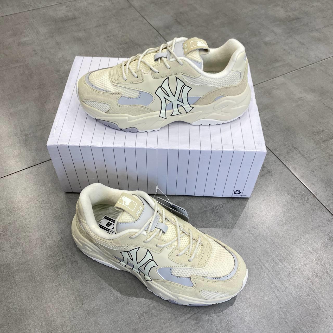 Giày thể thao, Balo thể thao, Nón thể thao, Thương hiệu giày nổi tiếng, Giày Adidas, Giày Nike, Balo Nike, Balo Adidas, Nón Nike, Nón Adidas