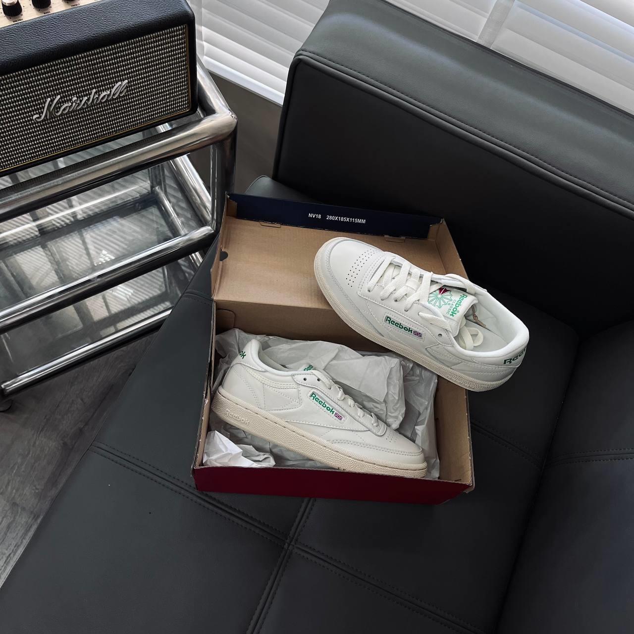 giày thể thao chính hãng, giày nike chính hãng, giày adidas chính hãng, giày newbalance chính hãng, giày converse chính hãng, giày puma chính hãng, giày vans chính hãng, giày asics chính hãng, giày everlast chính hãng, nước hoa chính hãng, ba lô, dép, dép quai ngang
