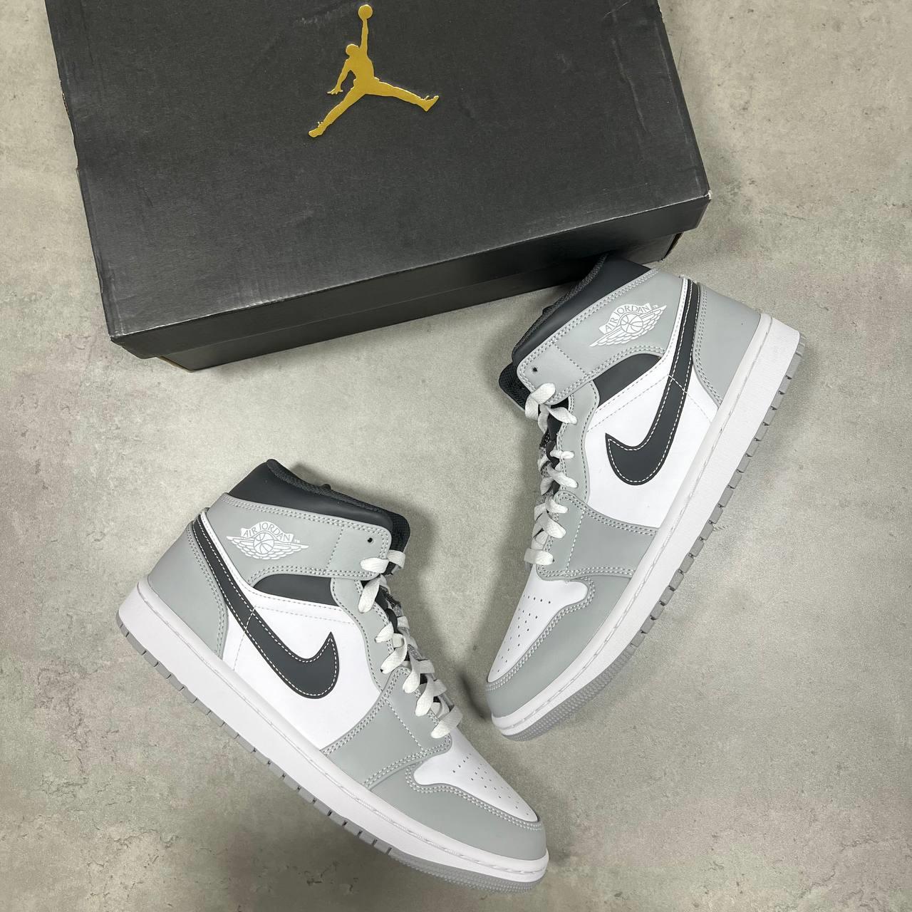 Giày thể thao, Balo thể thao, Nón thể thao, Thương hiệu giày nổi tiếng, Giày Adidas, Giày Nike, Balo Nike, Balo Adidas, Nón Nike, Nón Adidas