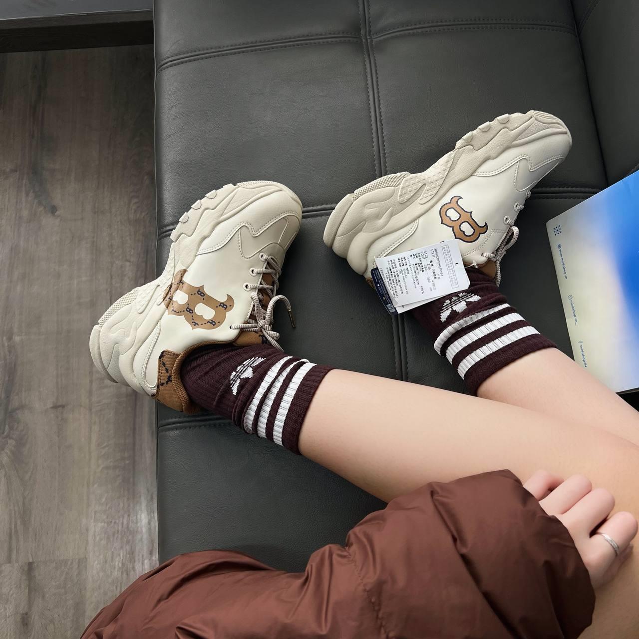 giày thể thao chính hãng, giày nike chính hãng, giày adidas chính hãng, giày newbalance chính hãng, giày converse chính hãng, giày puma chính hãng, giày vans chính hãng, giày asics chính hãng, giày everlast chính hãng, nước hoa chính hãng, ba lô, dép, dép quai ngang