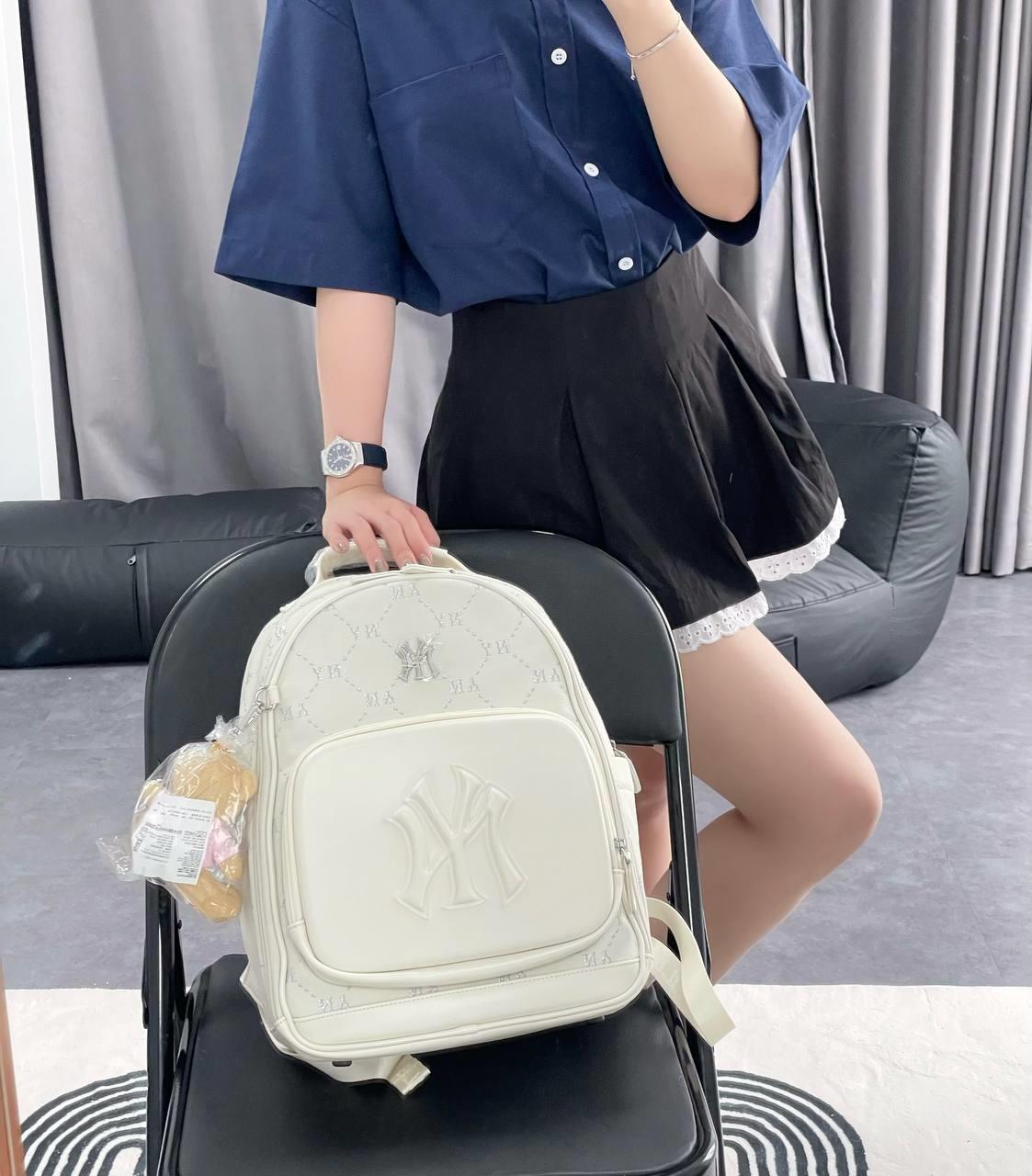 Giày thể thao, Balo thể thao, Nón thể thao, Thương hiệu giày nổi tiếng, Giày Adidas, Giày Nike, Balo Nike, Balo Adidas, Nón Nike, Nón Adidas