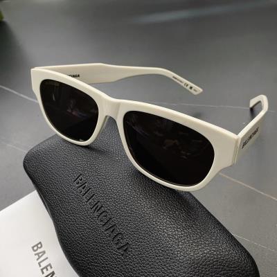 Kính Balenciaga Sunglasses Rectangular White [BB0164S-003]