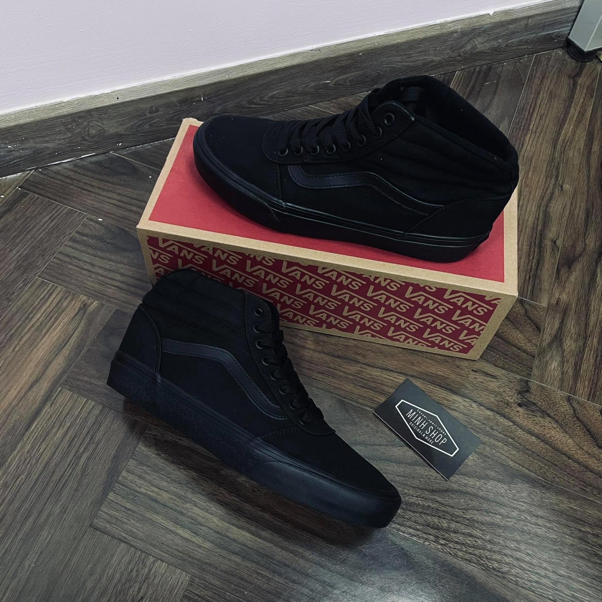 giày thể thao chính hãng, giày nike chính hãng, giày adidas chính hãng, giày newbalance chính hãng, giày converse chính hãng, giày puma chính hãng, giày vans chính hãng, giày asics chính hãng, giày everlast chính hãng, nước hoa chính hãng, ba lô, dép, dép quai ngang