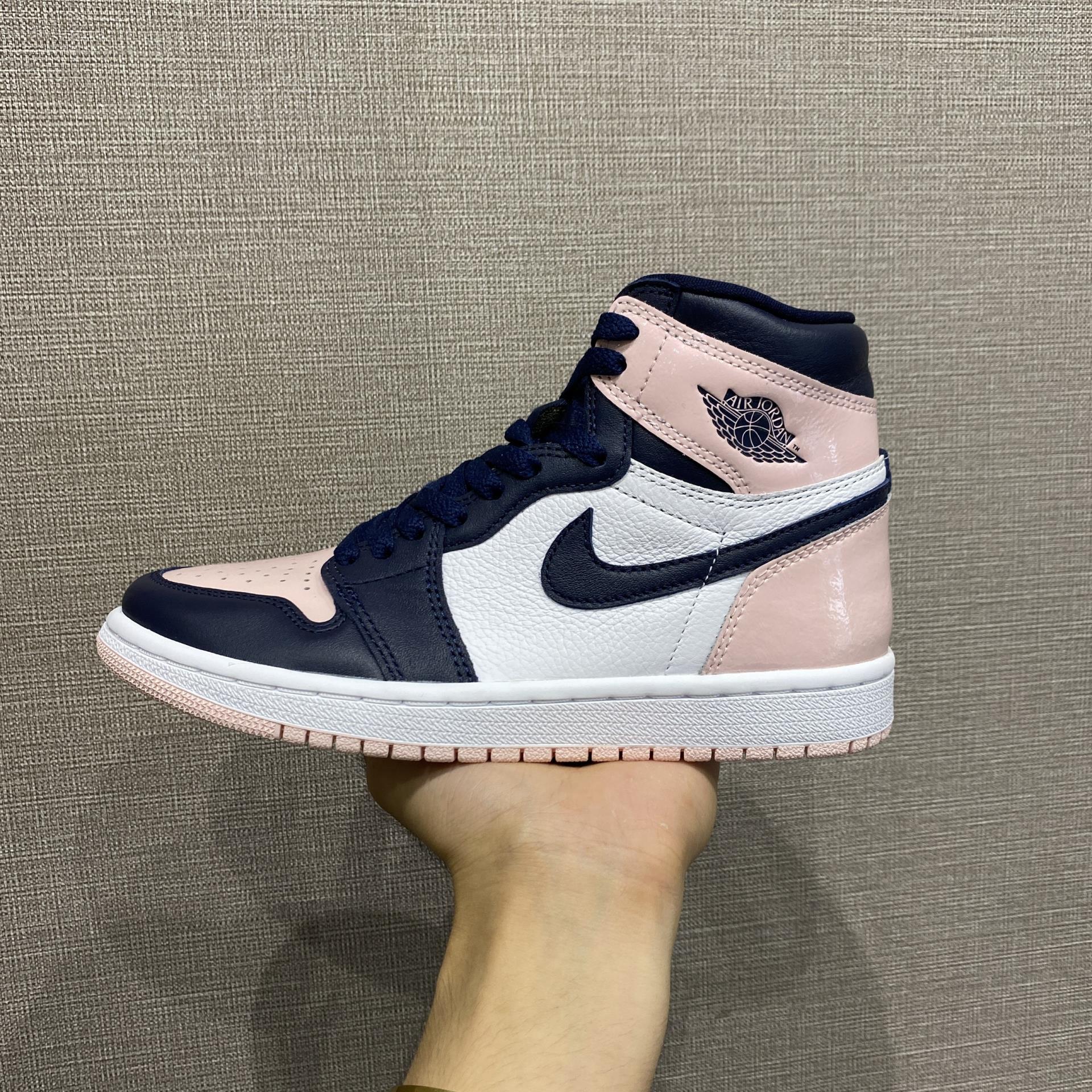 Giày thể thao, Balo thể thao, Nón thể thao, Thương hiệu giày nổi tiếng, Giày Adidas, Giày Nike, Balo Nike, Balo Adidas, Nón Nike, Nón Adidas