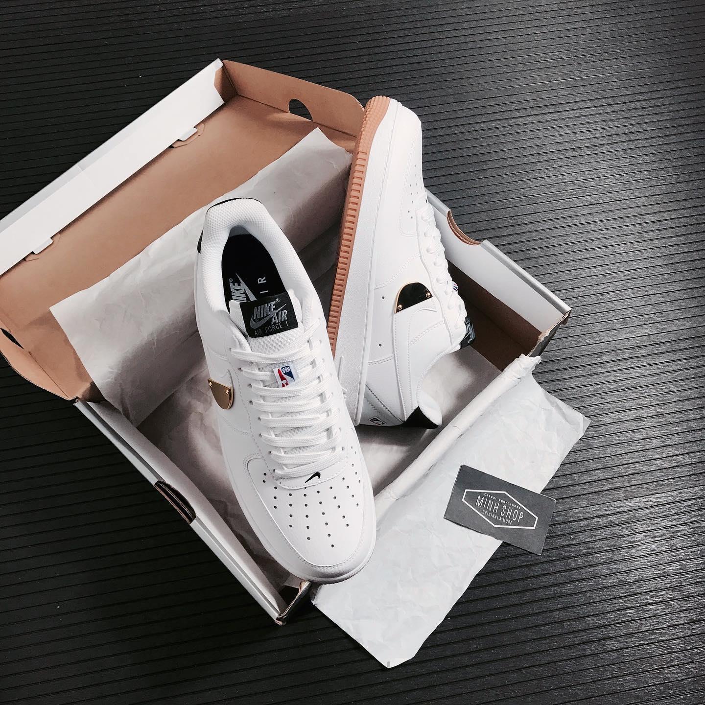 giày thể thao chính hãng, giày nike chính hãng, giày adidas chính hãng, giày newbalance chính hãng, giày converse chính hãng, giày puma chính hãng, giày vans chính hãng, giày asics chính hãng, giày everlast chính hãng, nước hoa chính hãng, ba lô, dép, dép quai ngang