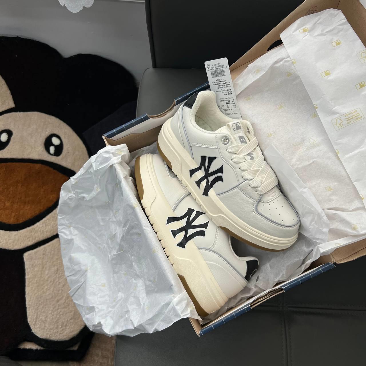 City Culture, hệ thống cửa hàng phân phối chuyên phân phối đồ thể thao, đồng hồ, nước hoa chính hãng, chính ngạch, xách tay từ US, UK, Korea, Japan.